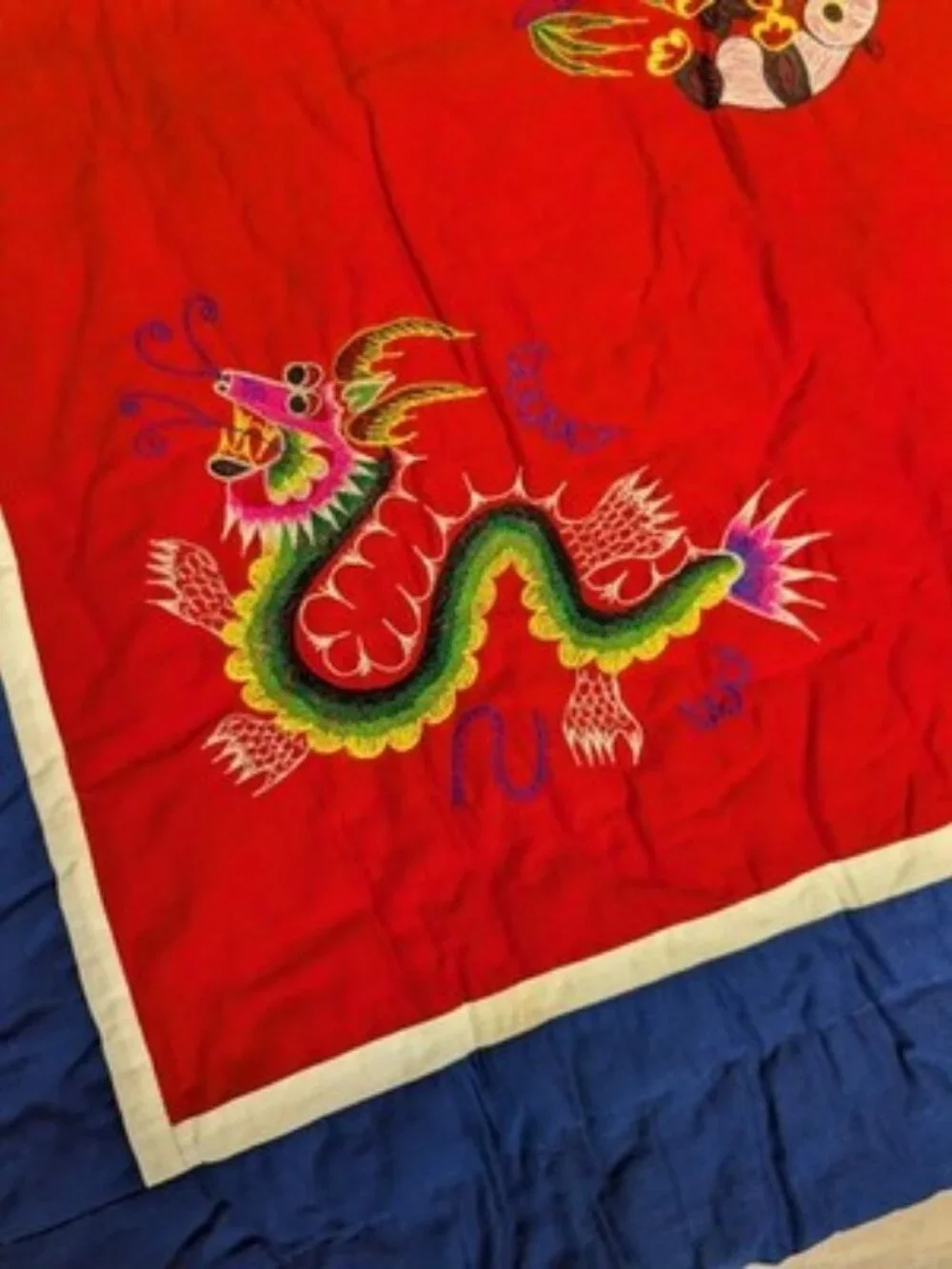 Vintage Chinese Embroidered Patchwork Quilt Blanket Dragon Panda Silk Throw